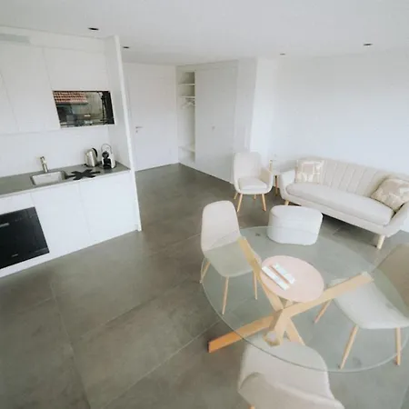 Apartment Neues 2 Am Fusse Des Niesen Am Thunersee