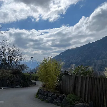 Neue In Der Naehe Vom Oeschinensee Und Der Jungfrau Region アパート Aeschi Bei Spiez