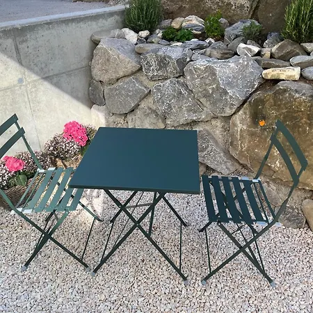 Neues 2 Am Fusse Des Niesen Am Thunersee Апартаменты