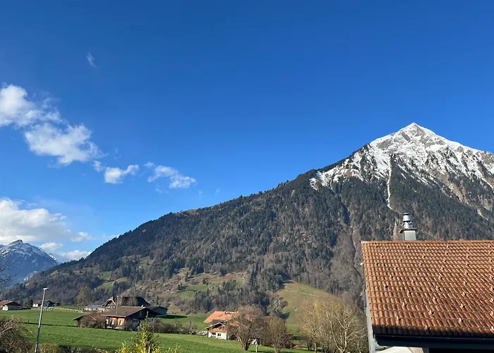 Neue In Der Naehe Vom Oeschinensee Und Der Jungfrau Region *